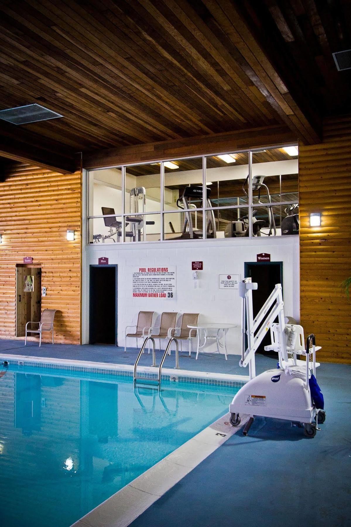 Regency Lodge Omaha Bagian luar foto
